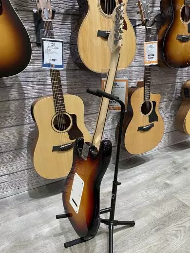 Squier - 037-8180-500 2